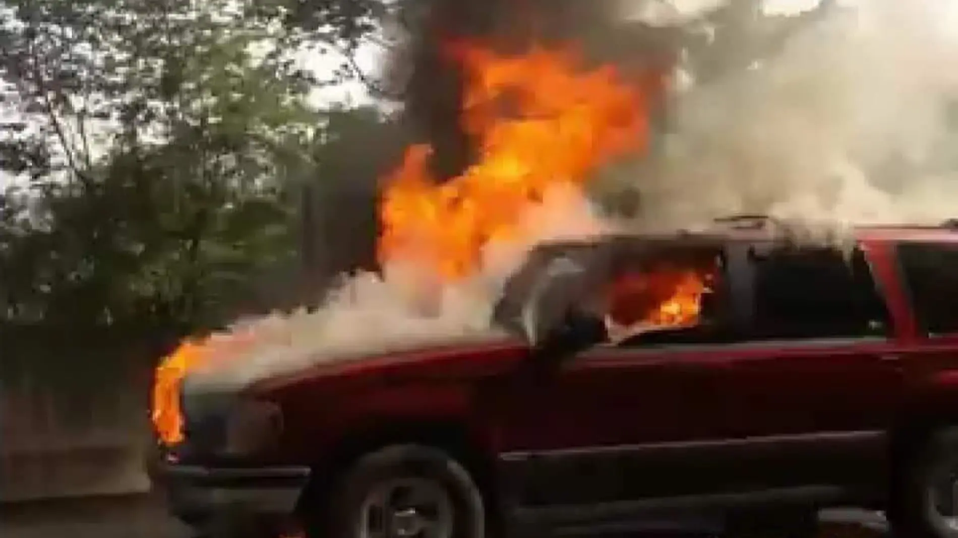 incendio camioneta